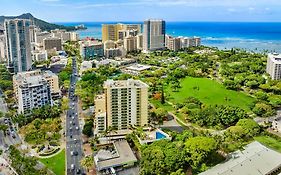 Luana Waikiki Hotel & Suites